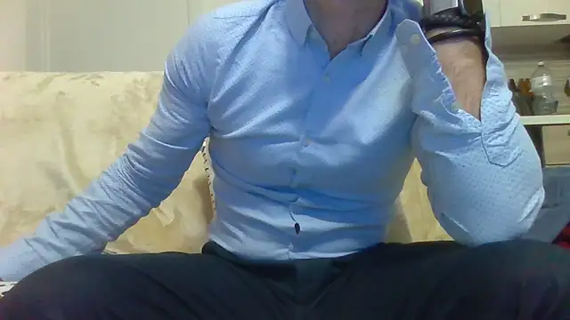 Eroshotlicker online show from February 2026 09:17:02 PM