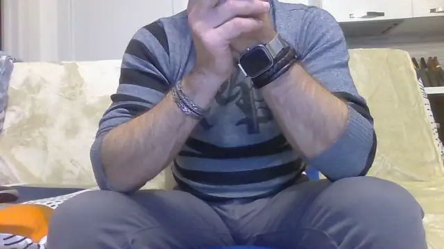 Eroshotlicker online show from February 2026 09:58:02 PM