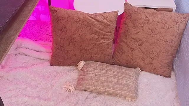 Kattie sweet1 online show from February 2026 01:08:01 PM