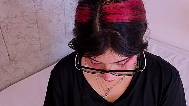 Kattie sweet1 online show from February 2026 01:11:02 PM