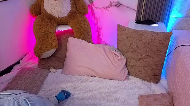 Kattie sweet1 online show from March 2026 01:04:01 PM