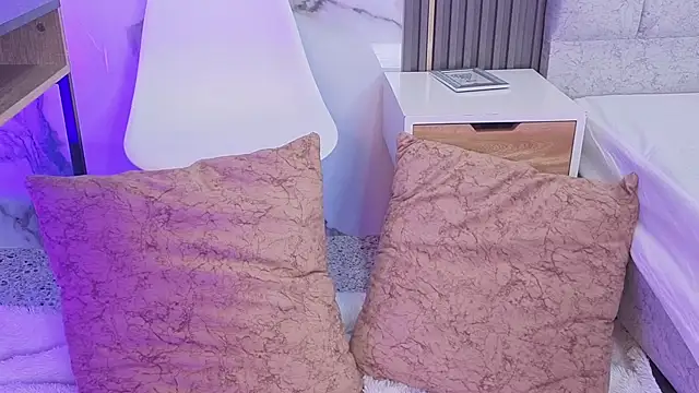 Kattie sweet1 online show from January 2026 01:07:01 PM