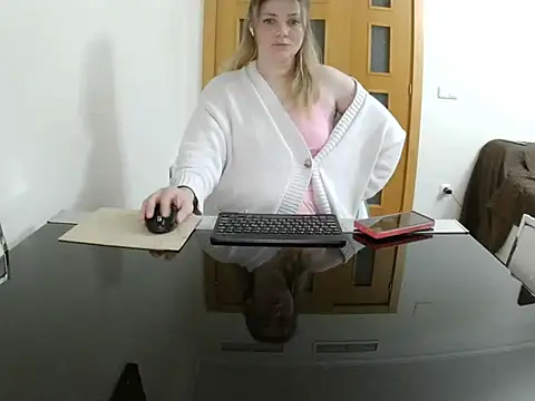 Adelyxveex online show from January 2026 11:44:02 PM