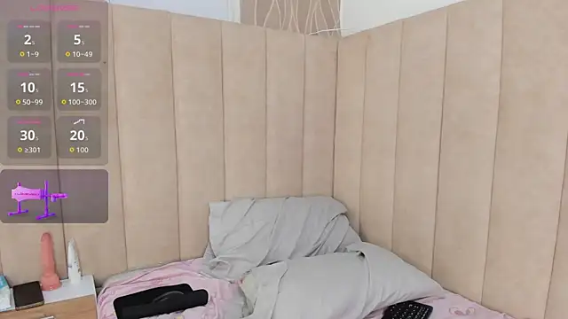 Maybeelin  online show from November 2025 10:10:01 PM