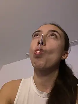 CristinaSw online show from December 2025 09:40:01 PM