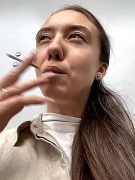 CristinaSw online show from December 2025 12:55:01 PM