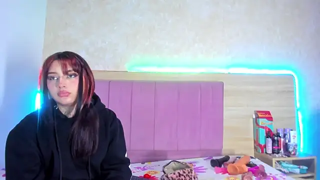 akoradia mondcm online show from December 2025 01:28:02 AM