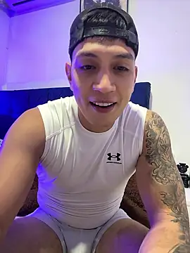 OliverWest04 online show from January 2026 08:25:02 PM