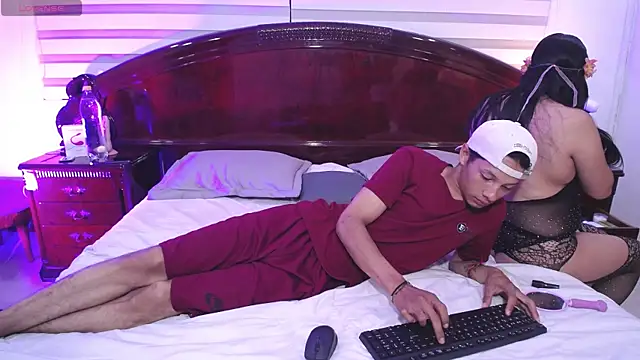 jacko Charlotte online show from December 2025 05:30:02 AM