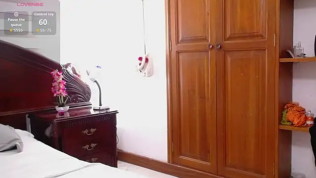 jacko Charlotte online show from November 2025 11:05:01 PM