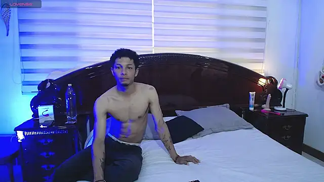 Snapshot of jacko_Charlotte chatting on December 2025 07:37:01 PM jacko Charlotte online show from December 2025 07:37:01 PM