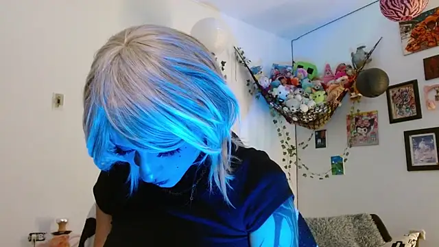 Snapshot of Layla_quinn chatting on February 2026 04:48:02 PM Layla quinn online show from February 2026 04:48:02 PM