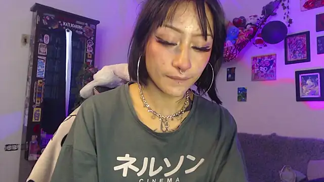 Snapshot of Layla_quinn chatting on January 2026 05:42:01 PM Layla quinn online show from January 2026 05:42:01 PM