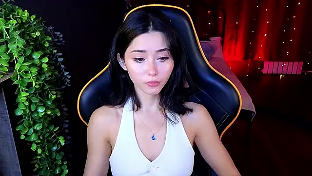 RedMidnight online show from July 2026 09:10:02 PM