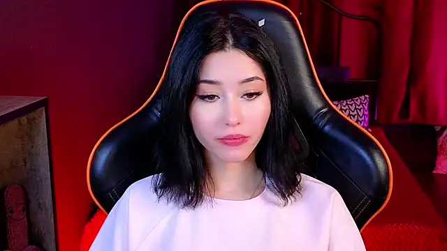 RedMidnight online show from April 2026 09:10:01 PM