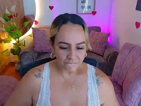 Aunty milf online show from January 2026 07:09:01 PM