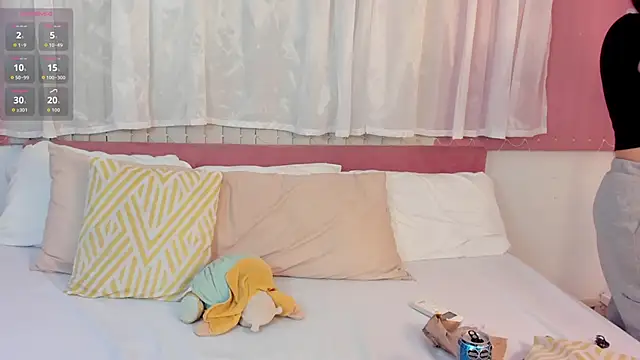 CharlotteBlossom online show from January 2026 08:14:02 PM