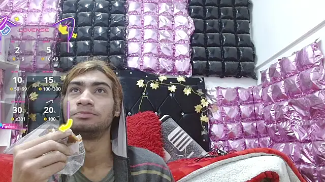 andresdark 07 online show from December 2025 03:31:02 AM