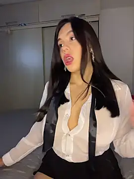 Snapshot of Samantafoxx_ chatting on November 2025 09:48:02 PM Samantafoxx online show from November 2025 09:48:02 PM