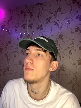 Snapshot of Rabizoon chatting on November 2025 04:18:02 PM Rabizoon online show from November 2025 04:18:02 PM