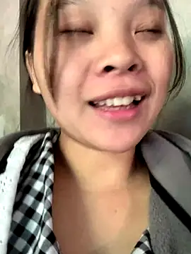 Snapshot of Lisa-sexyy chatting on November 2025 05:30:01 AM Lisa-sexyy online show from November 2025 05:30:01 AM