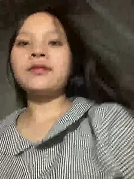 Snapshot of Lisa-sexyy chatting on April 2026 01:18:02 PM Lisa-sexyy online show from April 2026 01:18:02 PM