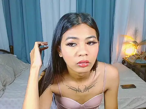 SamaraMillers online show from March 2026 04:30:02 PM