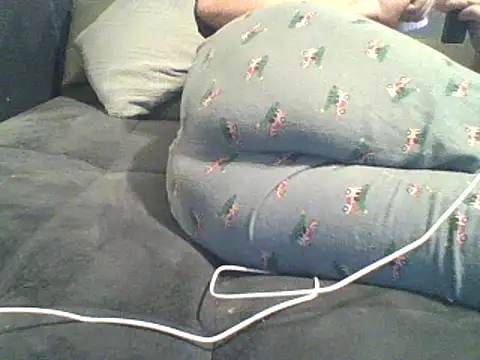 xxxenzo1 online show from March 2026 12:42:01 PM