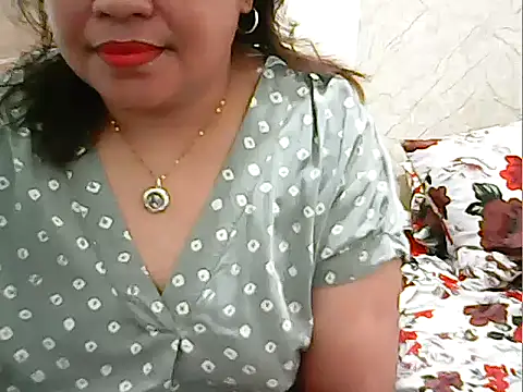 cutechubby online show from February 2026 11:42:02 AM