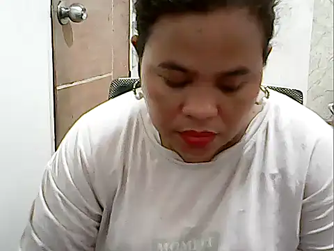 cutechubby online show from May 2026 10:13:02 PM