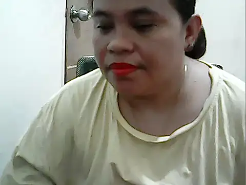 cutechubby online show from April 2026 12:29:02 PM