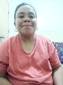 cutechubby online show from April 2026 10:02:02 PM