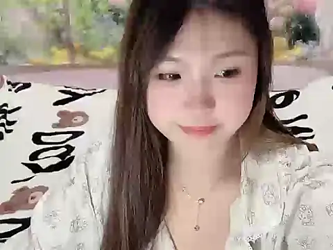 Snapshot of Poppy13 chatting on November 2025 01:00:02 PM Poppy13 online show from November 2025 01:00:02 PM