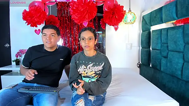  bonnyandclyde online show from February 2026 01:32:01 PM