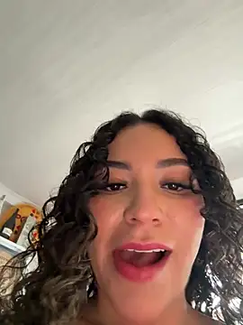 VictoriaaRose online show from June 2026 09:47:01 PM