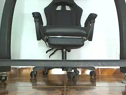 Alphacashmaster777 online show from March 2026 08:37:01 PM