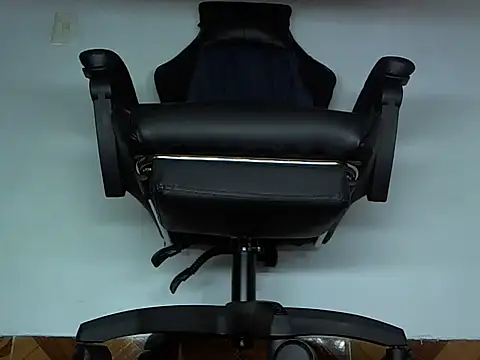 Alphacashmaster777 online show from April 2026 06:21:02 PM