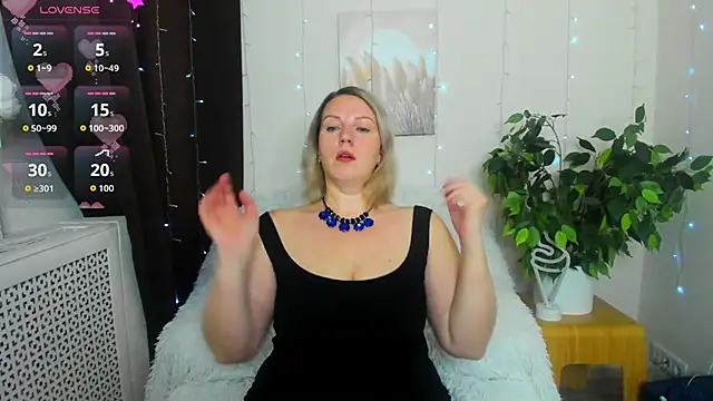 Alison star  online show from December 2025 01:39:01 AM