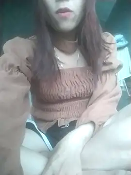 tieutam122 online show from February 2026 07:57:01 AM