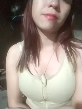 tieutam122 online show from February 2026 01:32:01 PM