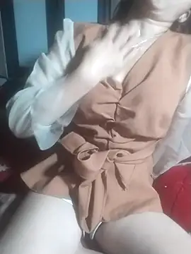 tieutam122 online show from February 2026 11:04:01 PM