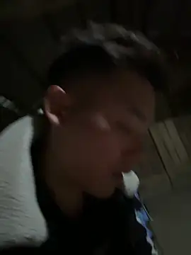 sanu551 online show from December 2025 12:05:01 PM