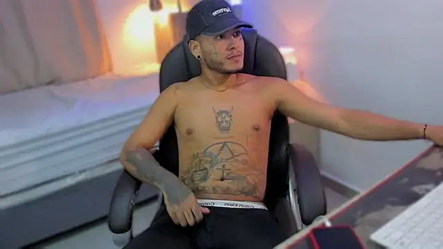 master evil07 online show from November 2025 07:30:01 AM