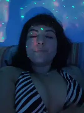 Snapshot of lolamuamua chatting on November 2025 09:53:02 AM lolamuamua online show from November 2025 09:53:02 AM