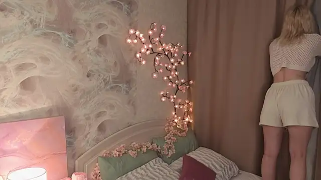 Ava Foxx1 online show from November 2025 01:06:02 AM