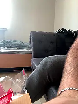 Laufla online show from January 2026 01:39:01 PM