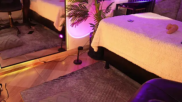 amberthangelss online show from February 2026 01:11:01 PM