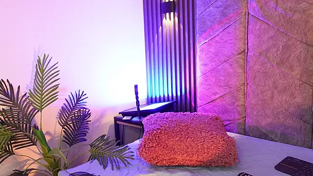 amberthangelss online show from April 2026 12:32:02 PM