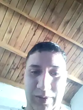 Snapshot of Alvarezz0202 chatting on July 2026 05:27:02 PM Alvarezz0202 online show from July 2026 05:27:02 PM