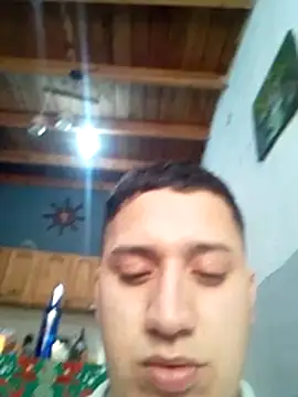 Snapshot of Alvarezz0202 chatting on May 2026 07:45:02 PM Alvarezz0202 online show from May 2026 07:45:02 PM